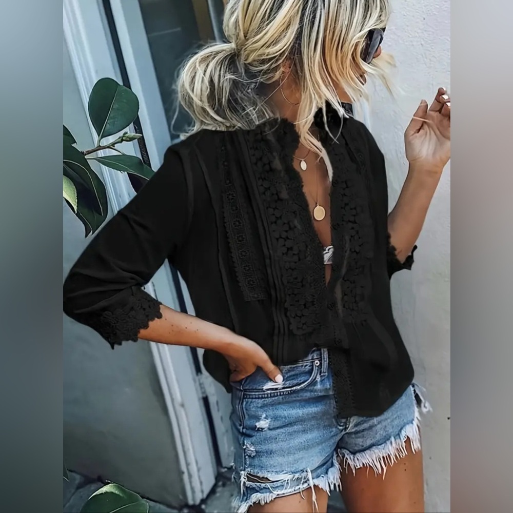 NWOT Boho Black Lace 3/4 Sleeve Blouse Womens MEDIUM